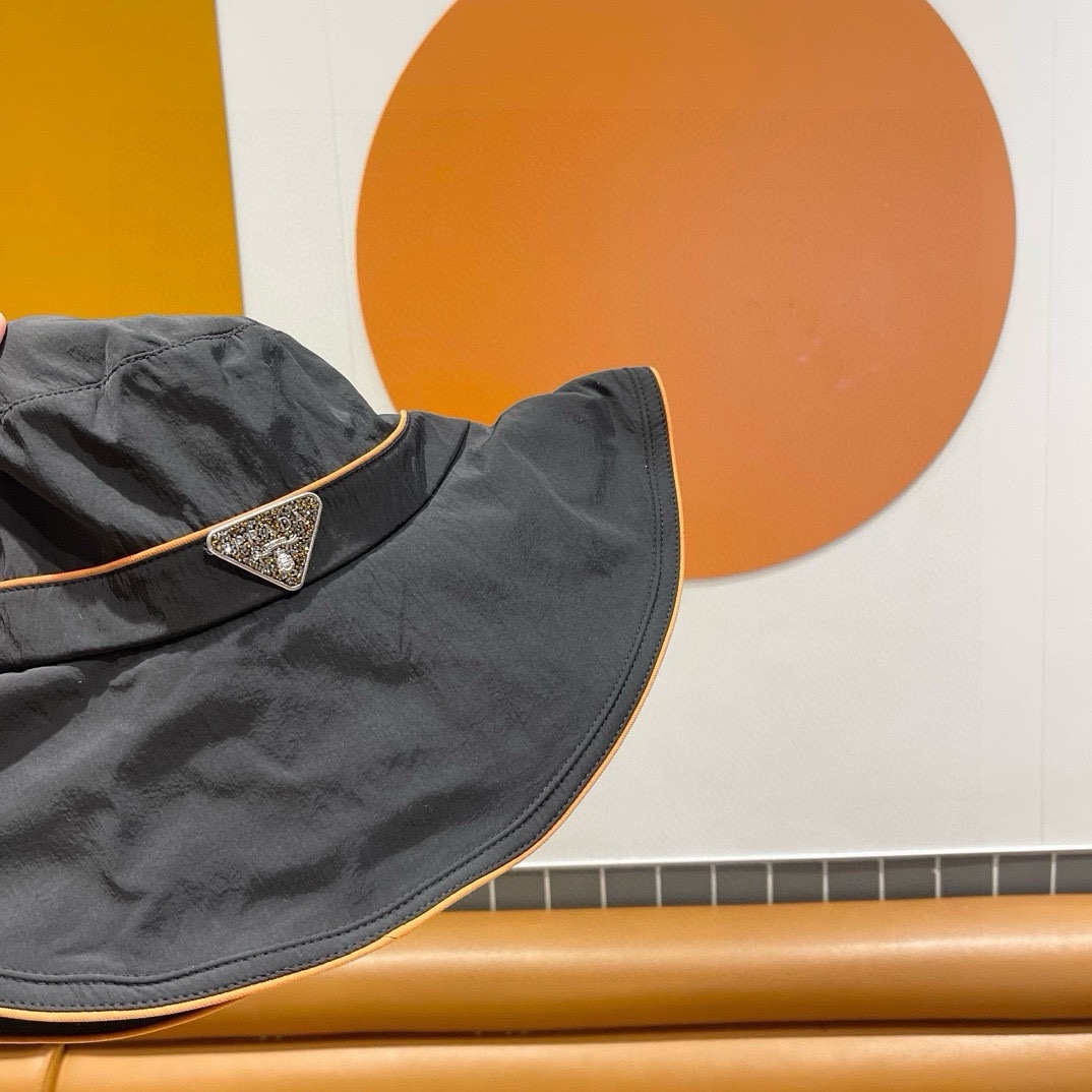  Prada普拉达春夏新款渔夫帽，渔夫帽，头围57cm