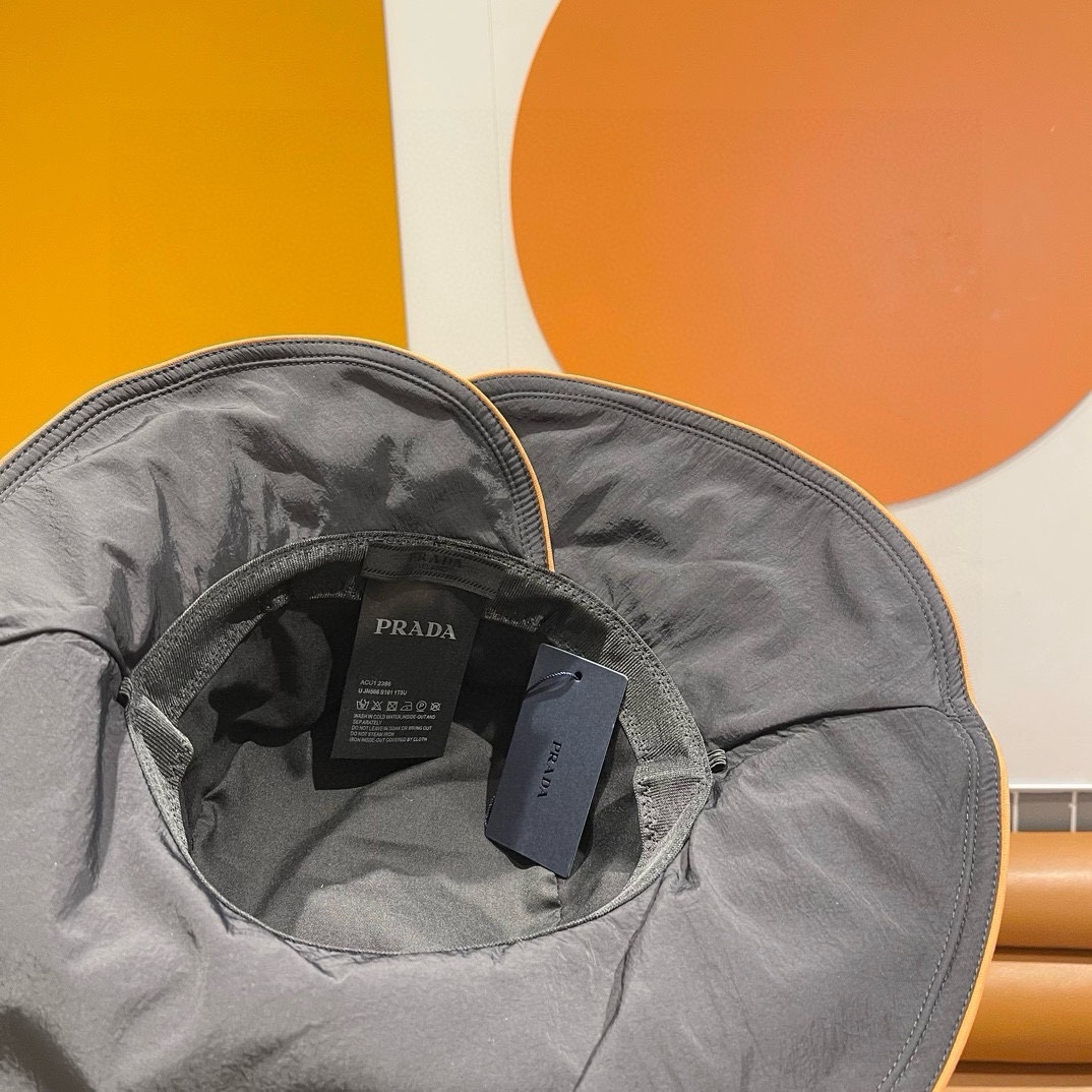  Prada普拉达春夏新款渔夫帽，渔夫帽，头围57cm