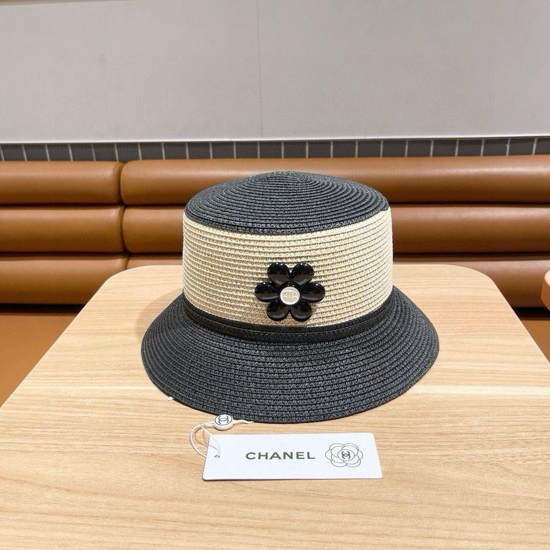NO:214864,Chanel Chanel new straw hat, camellia brooch accessories flat top bucket hat, head circumference 57cm hat fisherman hat baseball hat knit hat, hat, chanel, chanel, espadrilles, brooch, breastpin, hats19860909Chanel香奈儿 新款草帽,山茶花胸针配饰平顶桶帽, 头围57cm帽子渔夫帽棒球帽针织帽,帽子,chanel,chanel,espadrilles,brooch，breastpin,hats,hat