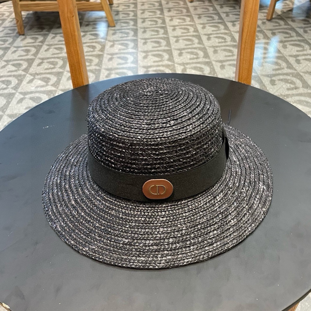 NO:223119,DIOR Spring and summer new wheat pole straw hat is simple and elegant, versatile single product ~ the first choice for outing the street, the new hat is super beautiful, the new product is on the shelves of the hat, straw hat, fisherman hat, baseball hat, knit hat, hat, dior, dior, espadrilles, hats19860909DIOR迪奥 春夏新麦杆草帽简约大方,百搭单品～出街首选,新款帽型超美腻,新品上架帽子草帽渔夫帽棒球帽针织帽,帽子,dior,dior,espadrilles,hats,hat