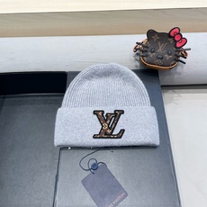 lv路易威登高品100绵羊毛针织帽子情侣百搭秋冬纯羊毛双层保暖毛线帽 lv路易威登高品100绵羊毛针织帽子情侣百搭秋冬纯羊毛双层保暖毛线帽