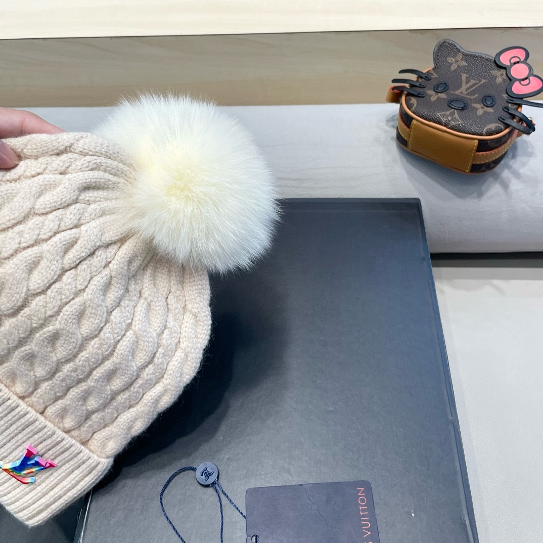 路易威登lv针织毛线帽子女秋冬季韩版保暖冷帽新款可爱毛球加绒加厚套头帽潮