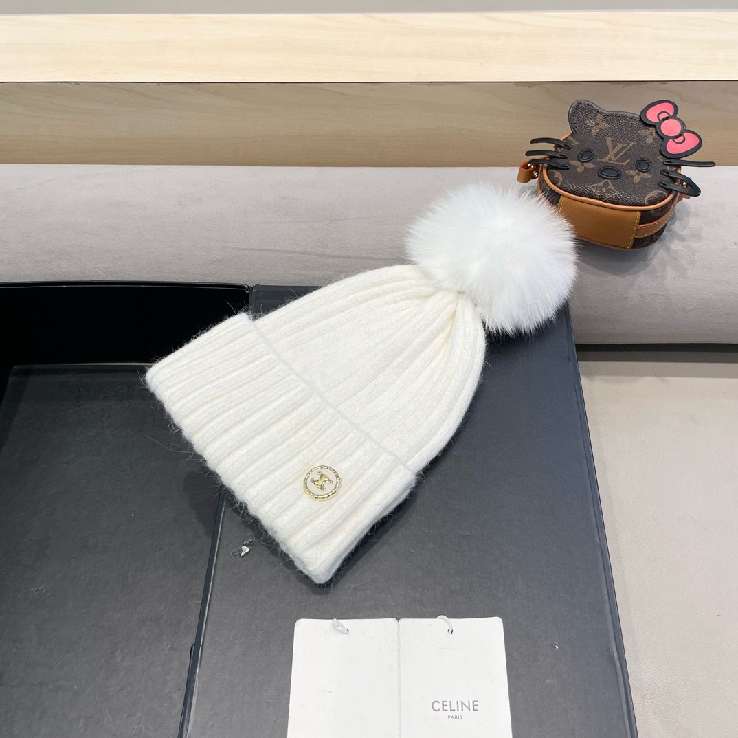 塞琳Celine迪丽热巴同款针织帽子秋冬新款女士毛线帽仿狐狸毛球球加厚保暖帽
