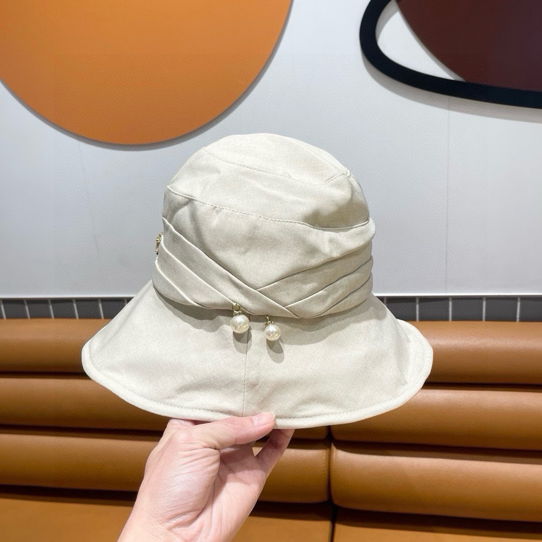  Dior(迪奥)新款原单渔夫帽， 精致純也格调很有感觉，很酷很时尚，专柜断货热门，质量超赞