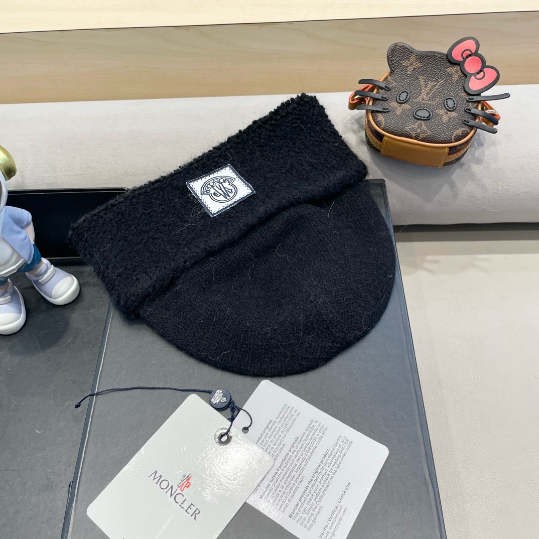  【MONCLER蒙口】2025早秋兔毛针织毛线帽，毛绒材质，非常百搭
