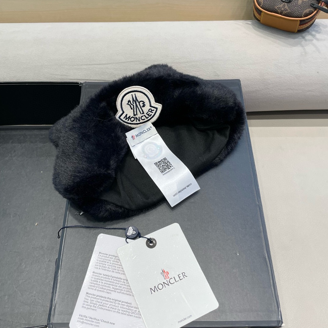 moncler2024新款可爱猫耳朵仿貂毛针织帽冷帽毛线帽子女时尚百搭包头帽潮