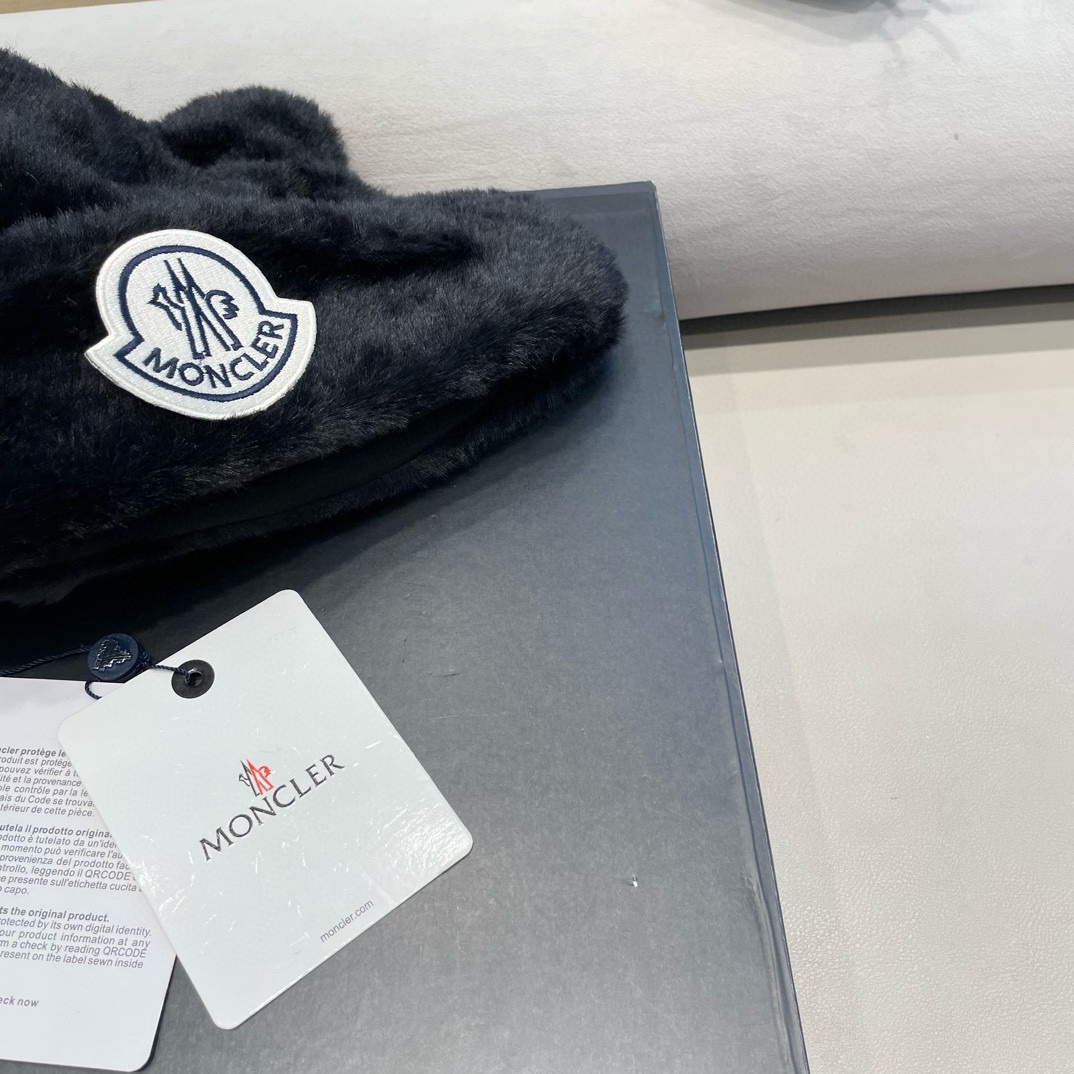 moncler2024新款可爱猫耳朵仿貂毛针织帽冷帽毛线帽子女时尚百搭包头帽潮