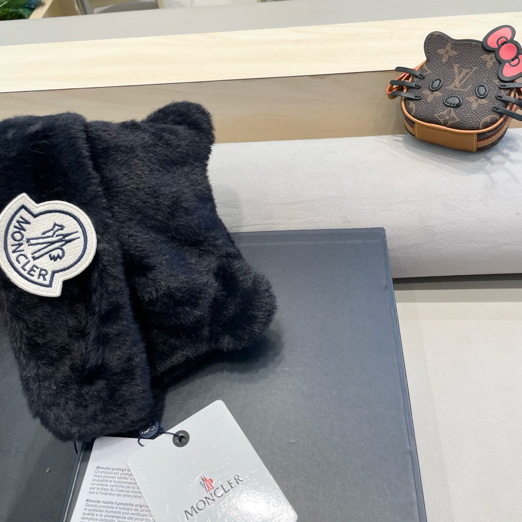 moncler2024新款可爱猫耳朵仿貂毛针织帽冷帽毛线帽子女时尚百搭包头帽潮