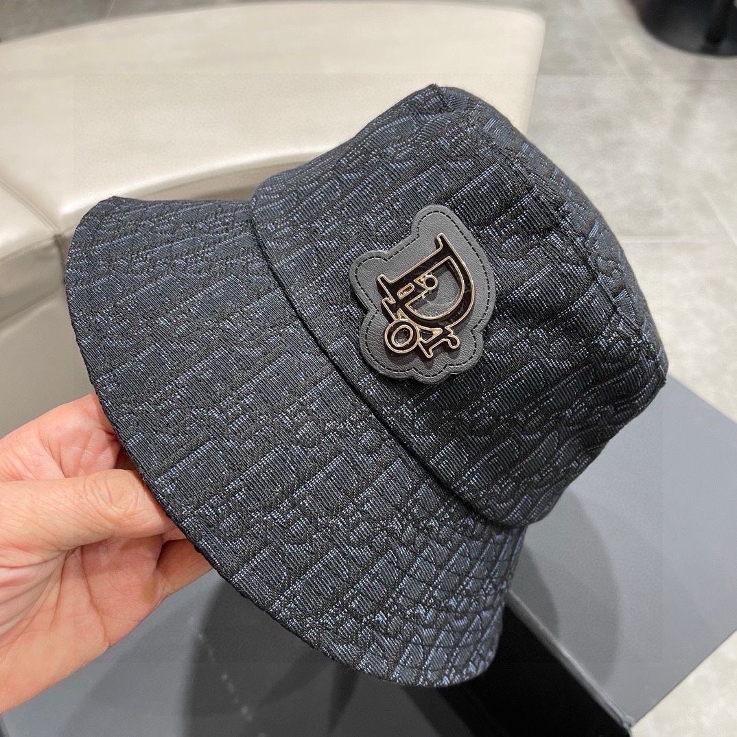 迪奥DIOR 春夏官网同步上线 韩版新款英式运动款重工定制款1:1原单品质 男女通用渔夫帽 绵麻地质面料