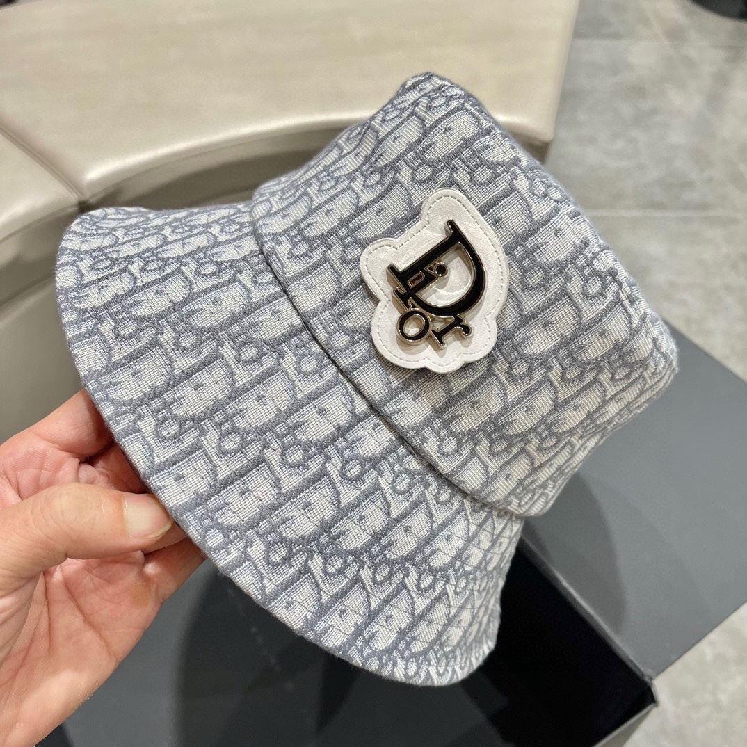 迪奥DIOR 春夏官网同步上线 韩版新款英式运动款重工定制款1:1原单品质 男女通用渔夫帽 绵麻地质面料