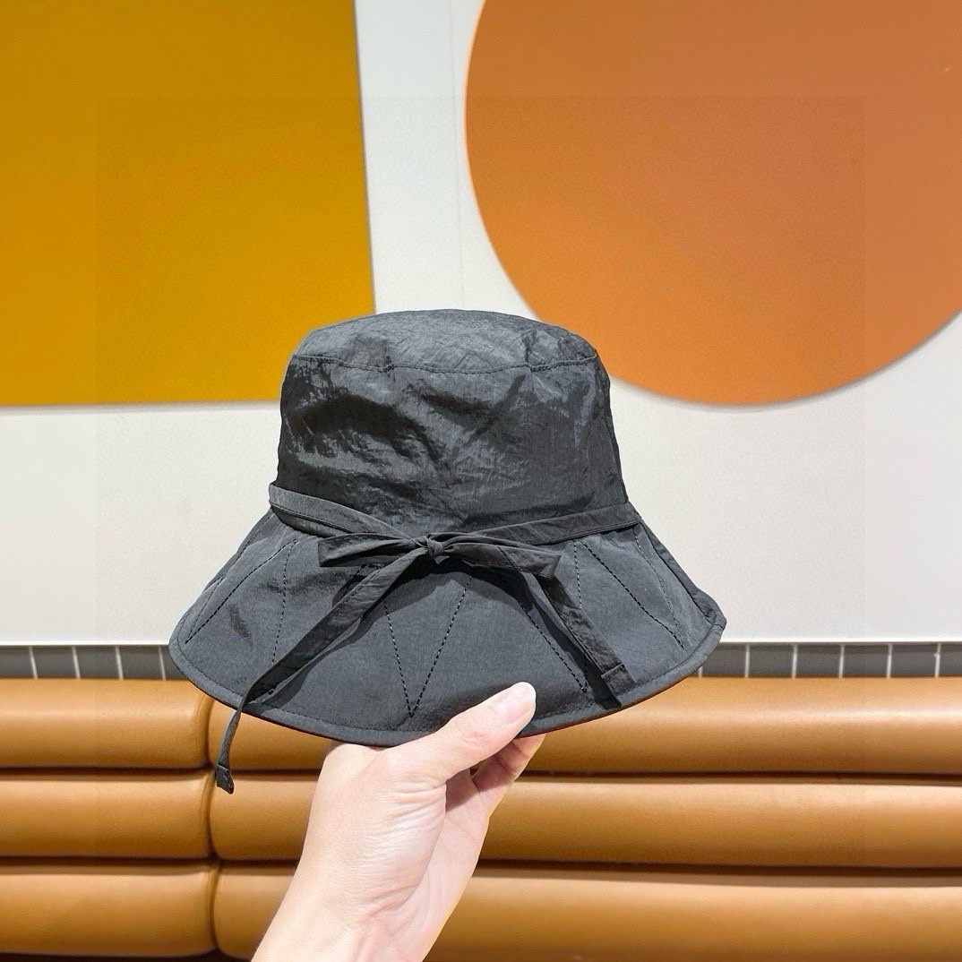 CELINE赛琳素颜线条简约渔夫帽女春夏防晒蝴蝶结大檐盆帽户外遮阳布帽潮