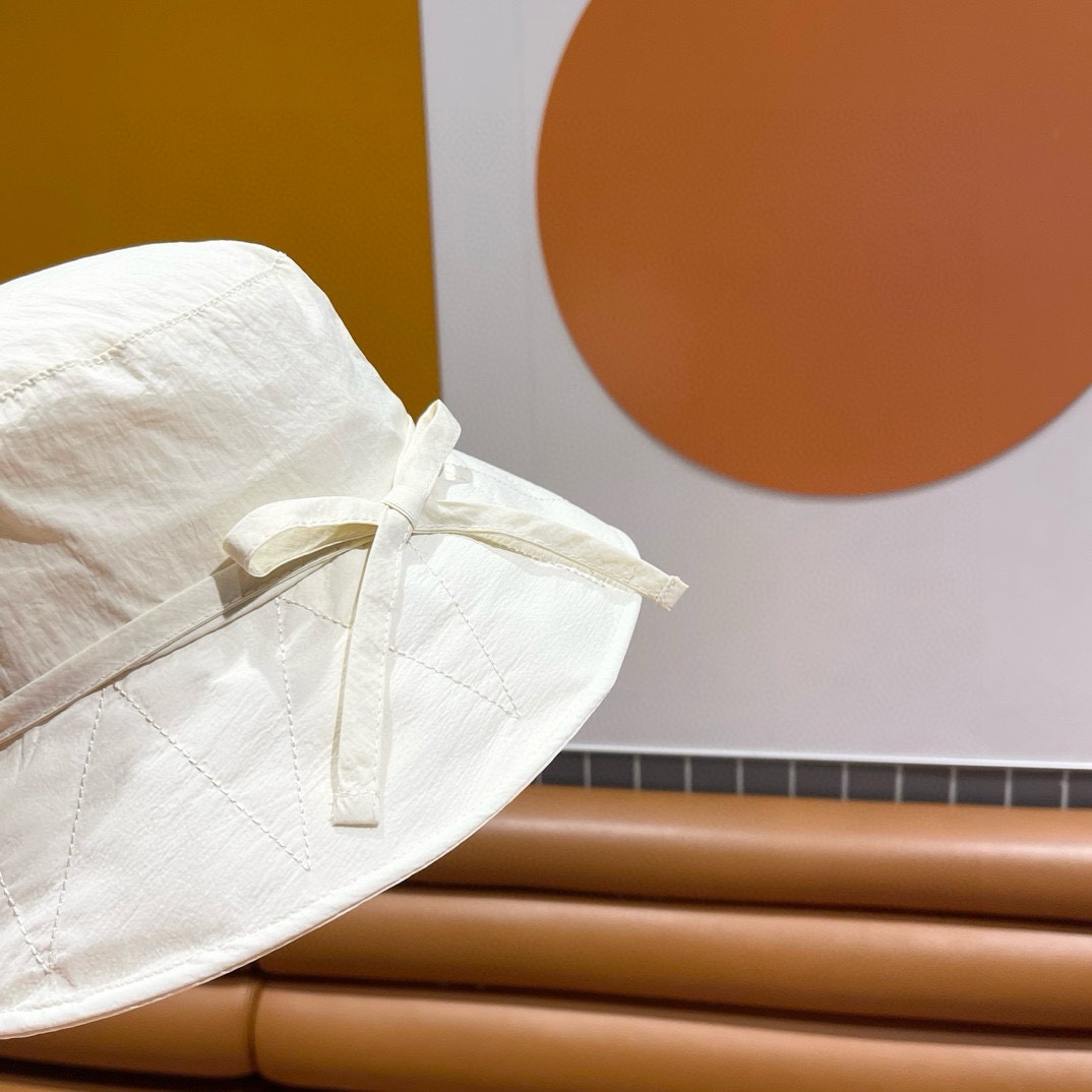 CELINE赛琳素颜线条简约渔夫帽女春夏防晒蝴蝶结大檐盆帽户外遮阳布帽潮