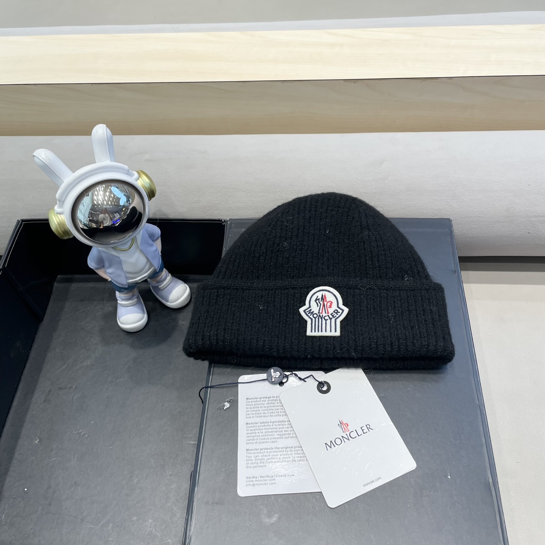 MONCLER蒙口2024秋冬新款拼色男女款针织毛线帽加绒材质非常百搭
