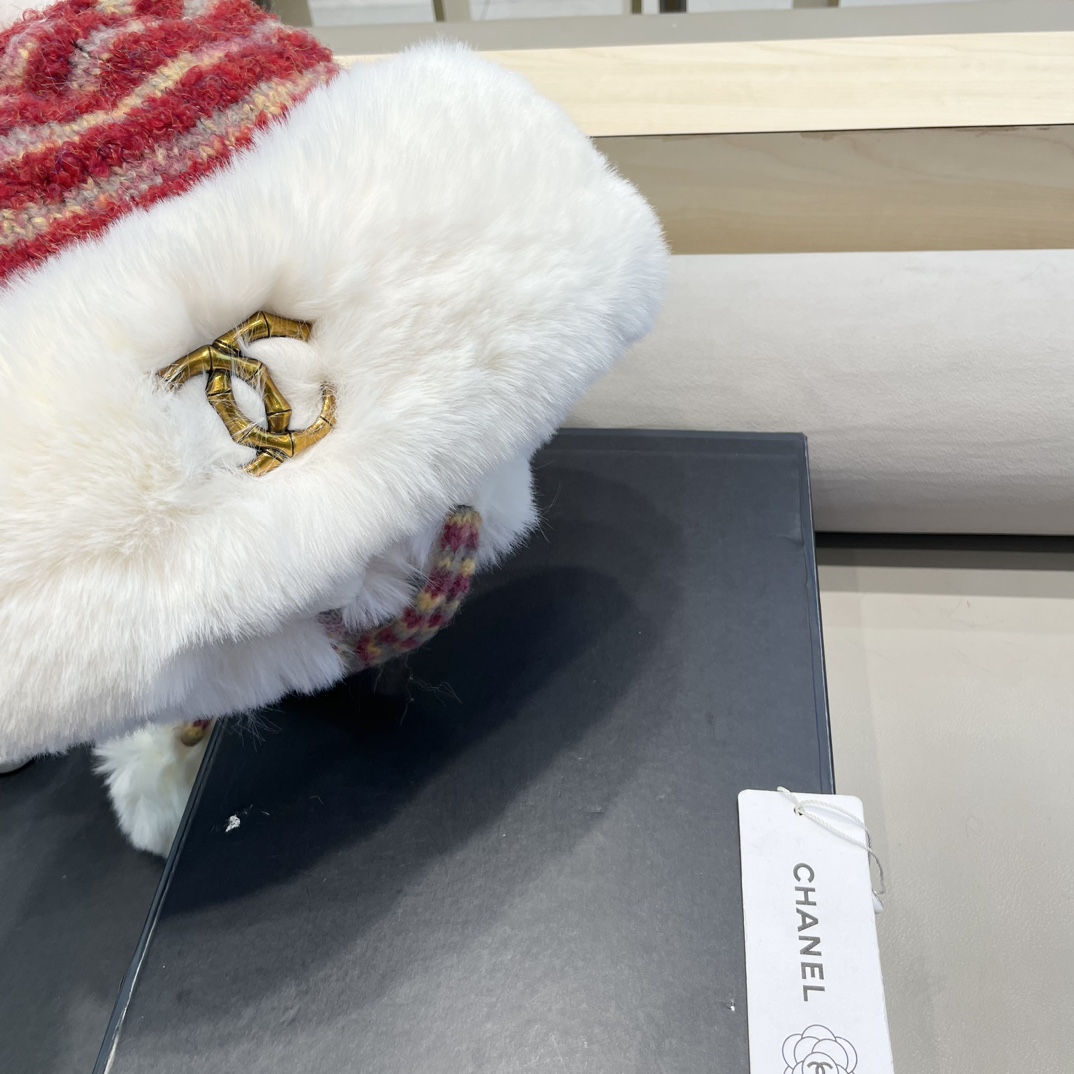Chanel2024新款秋冬季蒙古帽女针织加绒加厚保暖护耳骑车防寒防风雷锋帽