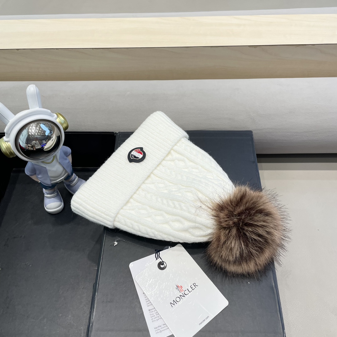 moncler蒙口logo针织提花光板带毛球秋冬季女冷帽时尚加绒保暖加厚针织