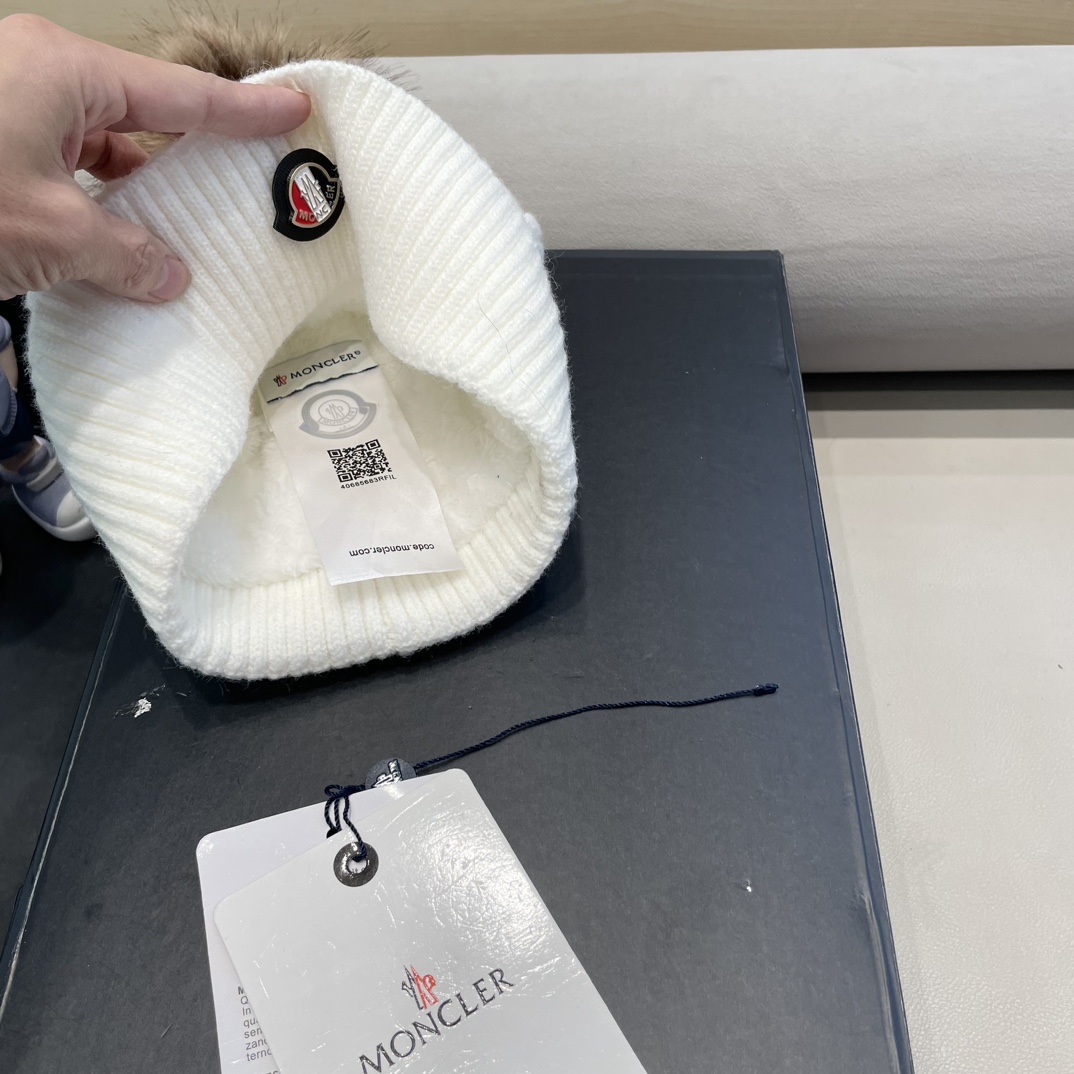 moncler蒙口logo针织提花光板带毛球秋冬季女冷帽时尚加绒保暖加厚针织