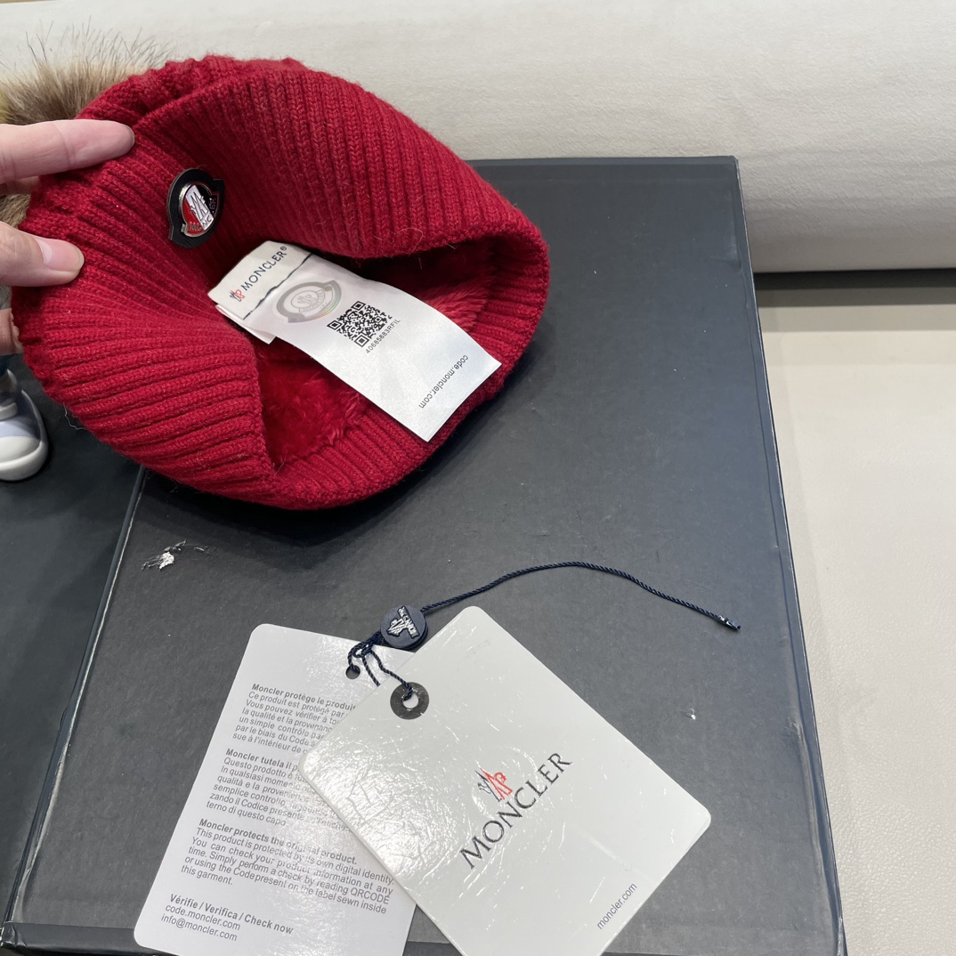 moncler蒙口logo针织提花光板带毛球秋冬季女冷帽时尚加绒保暖加厚针织