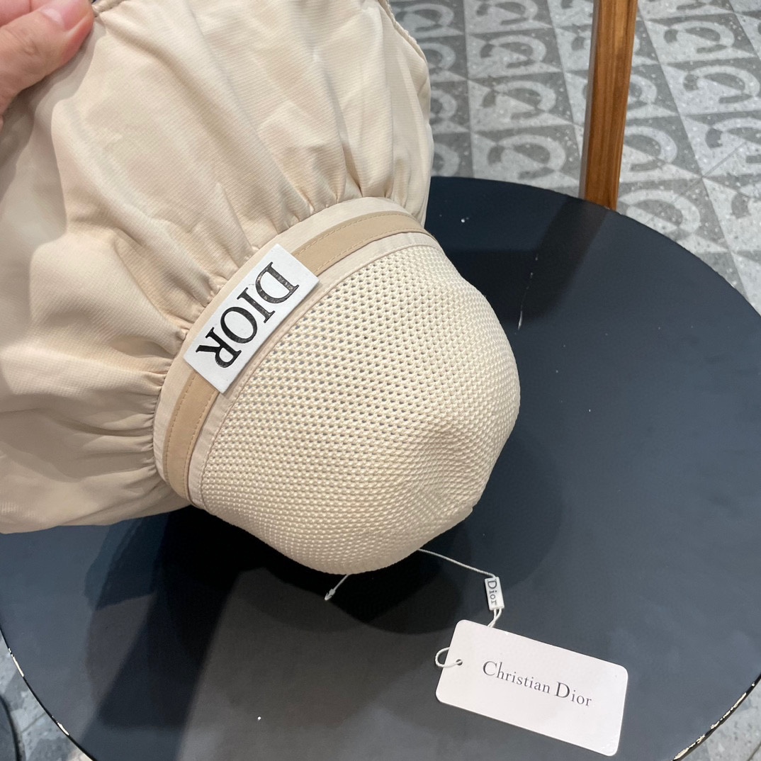 迪奥Dior夏季黑胶蝴蝶结遮阳帽女镂空草帽防紫外线大檐遮脸防晒太阳渔夫帽