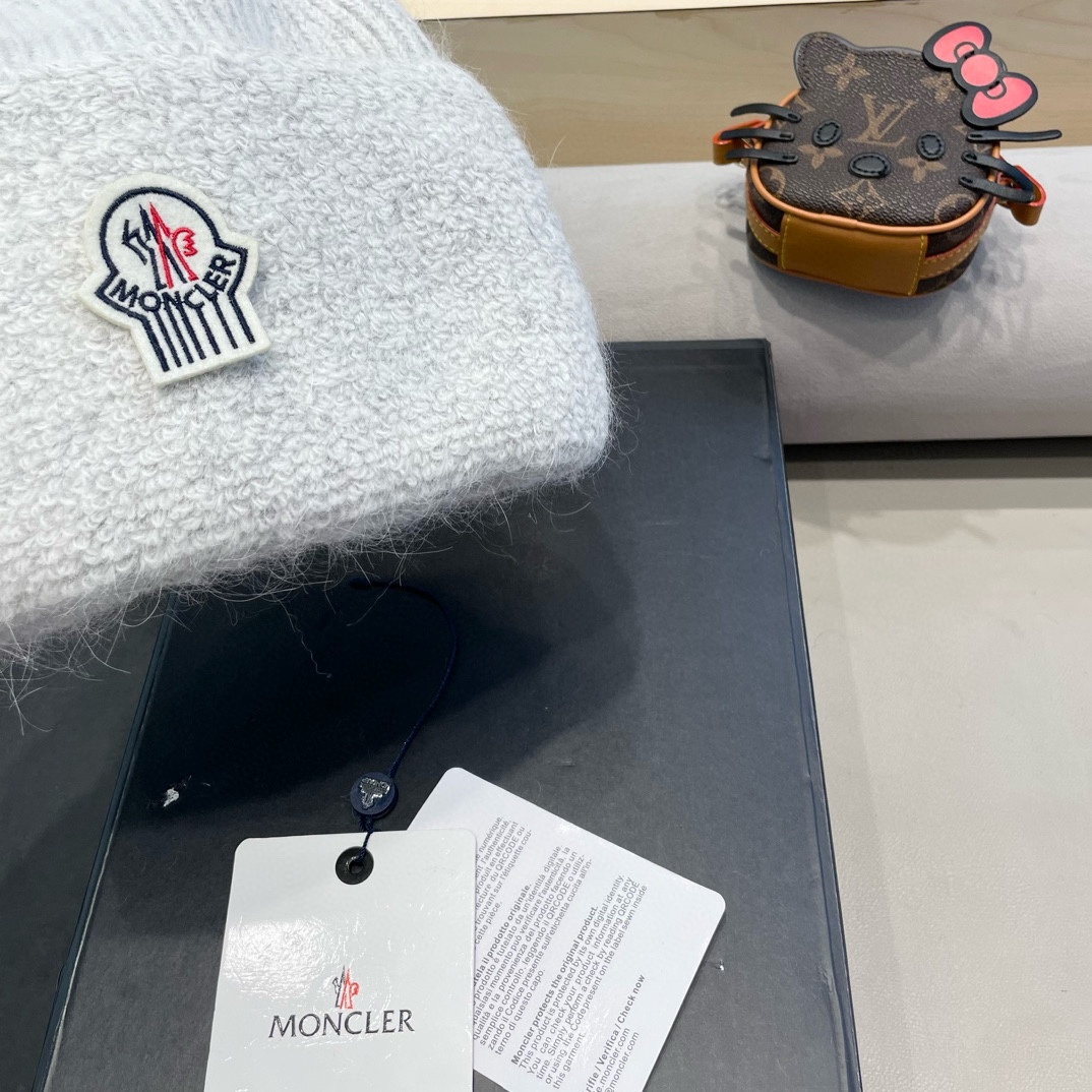 moncler圈圈纱兔毛针织帽春季新款帽子女柔软防寒保暖护耳月子帽子大头围