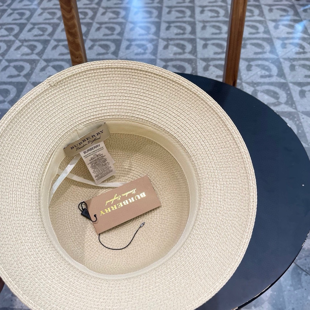   巴宝莉 TB棒球帽，大牌同步，超好搭配，出货