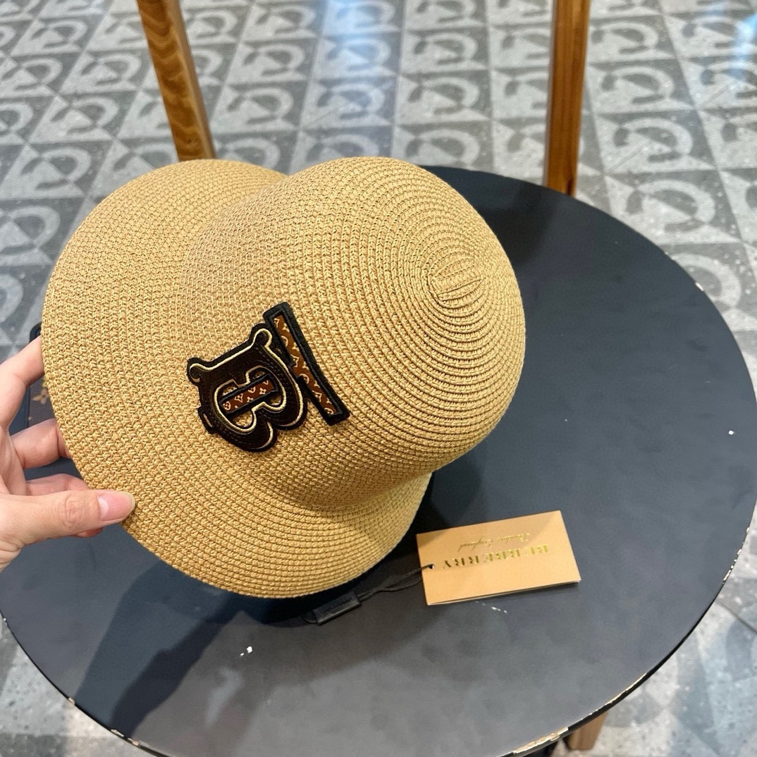   巴宝莉 TB棒球帽，大牌同步，超好搭配，出货