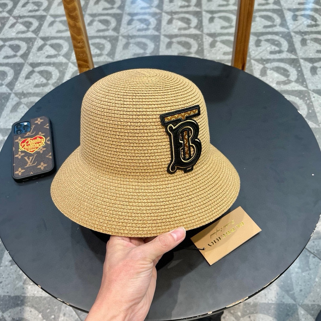   巴宝莉 TB棒球帽，大牌同步，超好搭配，出货