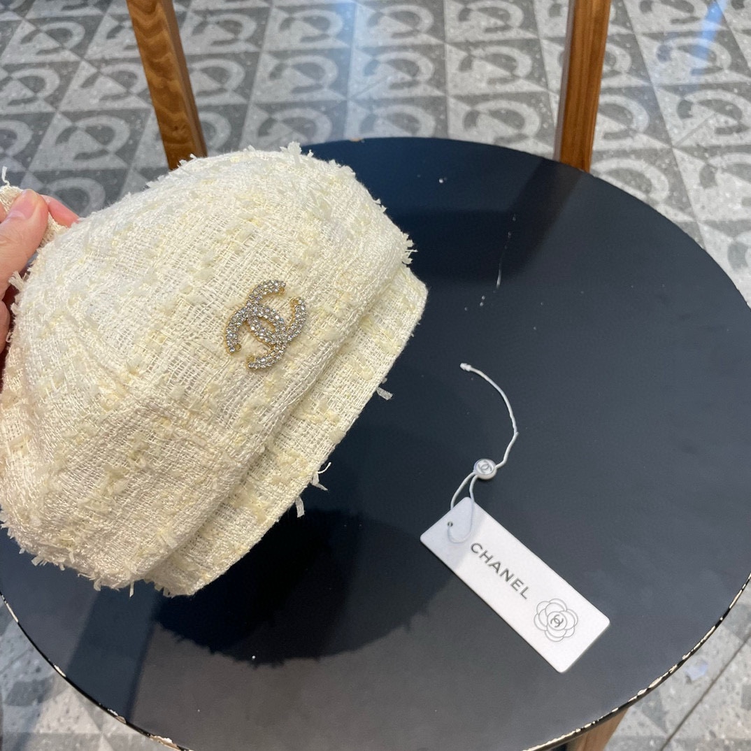 Chanel格子网红贝雷帽女百搭夏季薄款大头围复古帽子夏天画家八角帽黑色