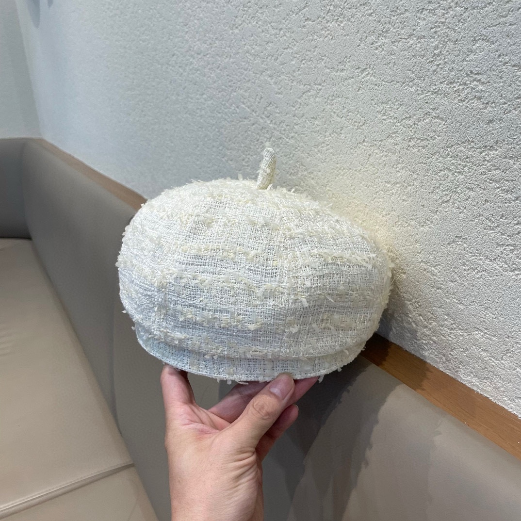 Chanel格子网红贝雷帽女百搭夏季薄款大头围复古帽子夏天画家八角帽黑色