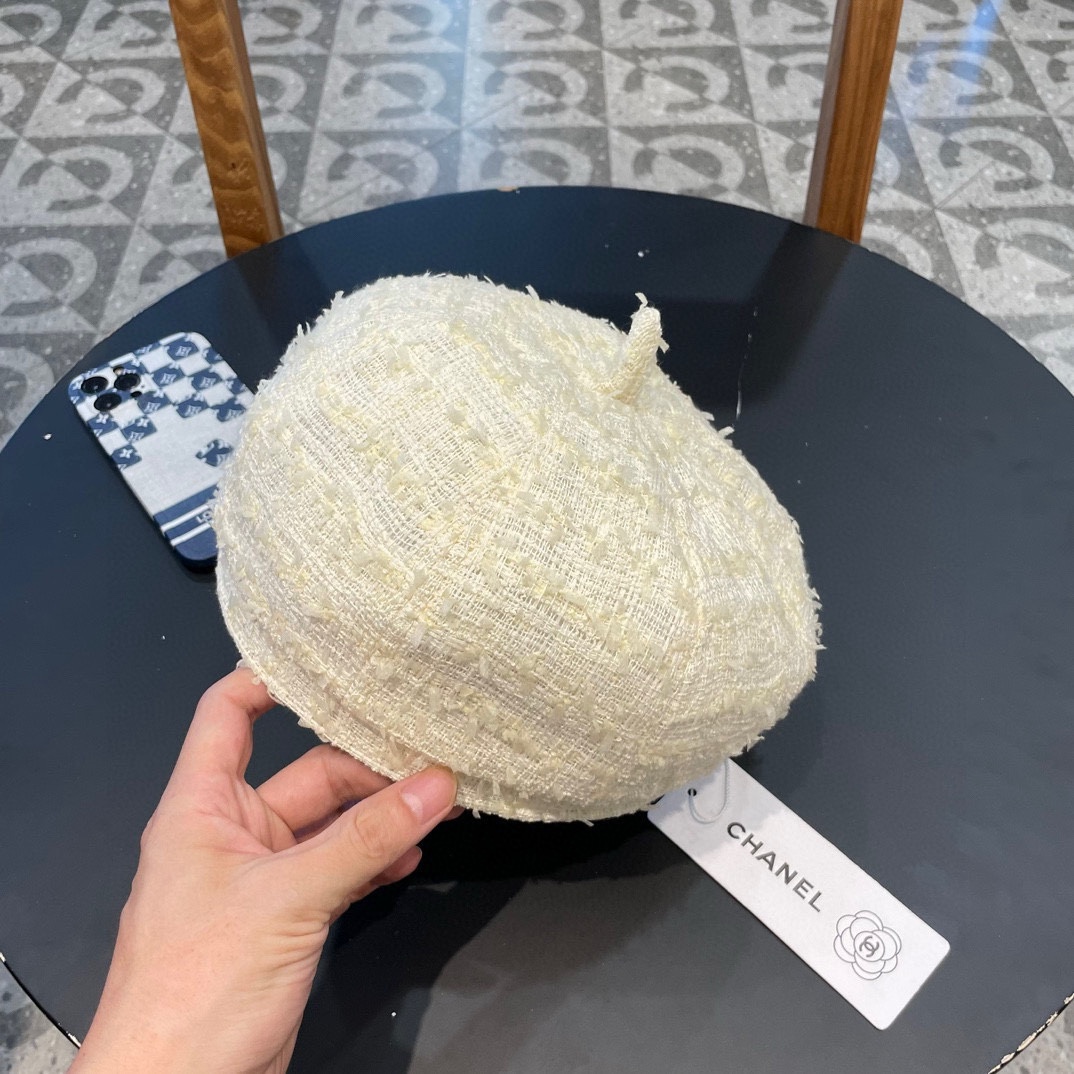 Chanel格子网红贝雷帽女百搭夏季薄款大头围复古帽子夏天画家八角帽黑色