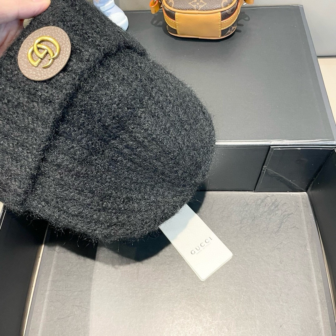 Gucci古奇秋冬新款针织毛线帽，加厚内里，秋冬冷帽，跑量4色