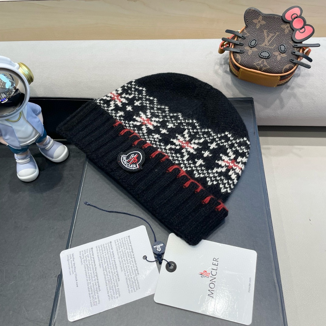   moncler2025新款提花毛线帽女秋冬保暖100%羊毛护耳大头围针织帽子显脸小