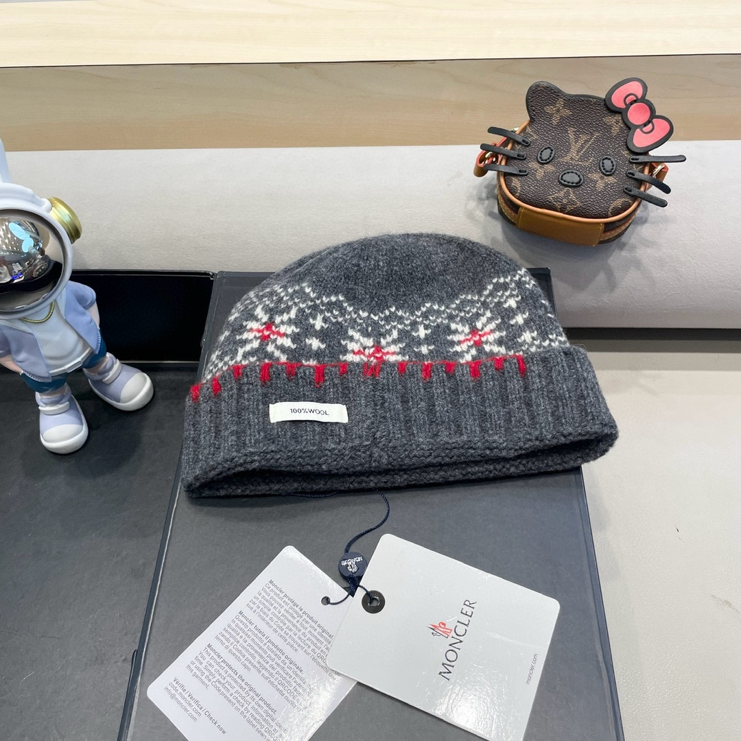   moncler2025新款提花毛线帽女秋冬保暖100%羊毛护耳大头围针织帽子显脸小