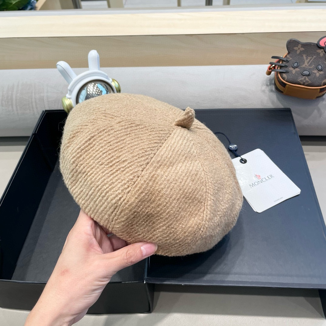   moncler 贝雷帽升级版秋冬纯色文艺复古画家帽子针织蓓蕾帽女生