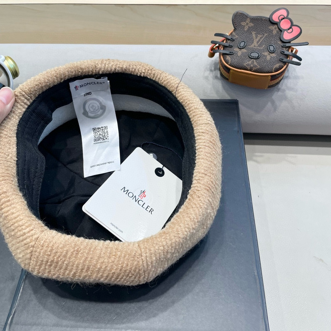   moncler 贝雷帽升级版秋冬纯色文艺复古画家帽子针织蓓蕾帽女生