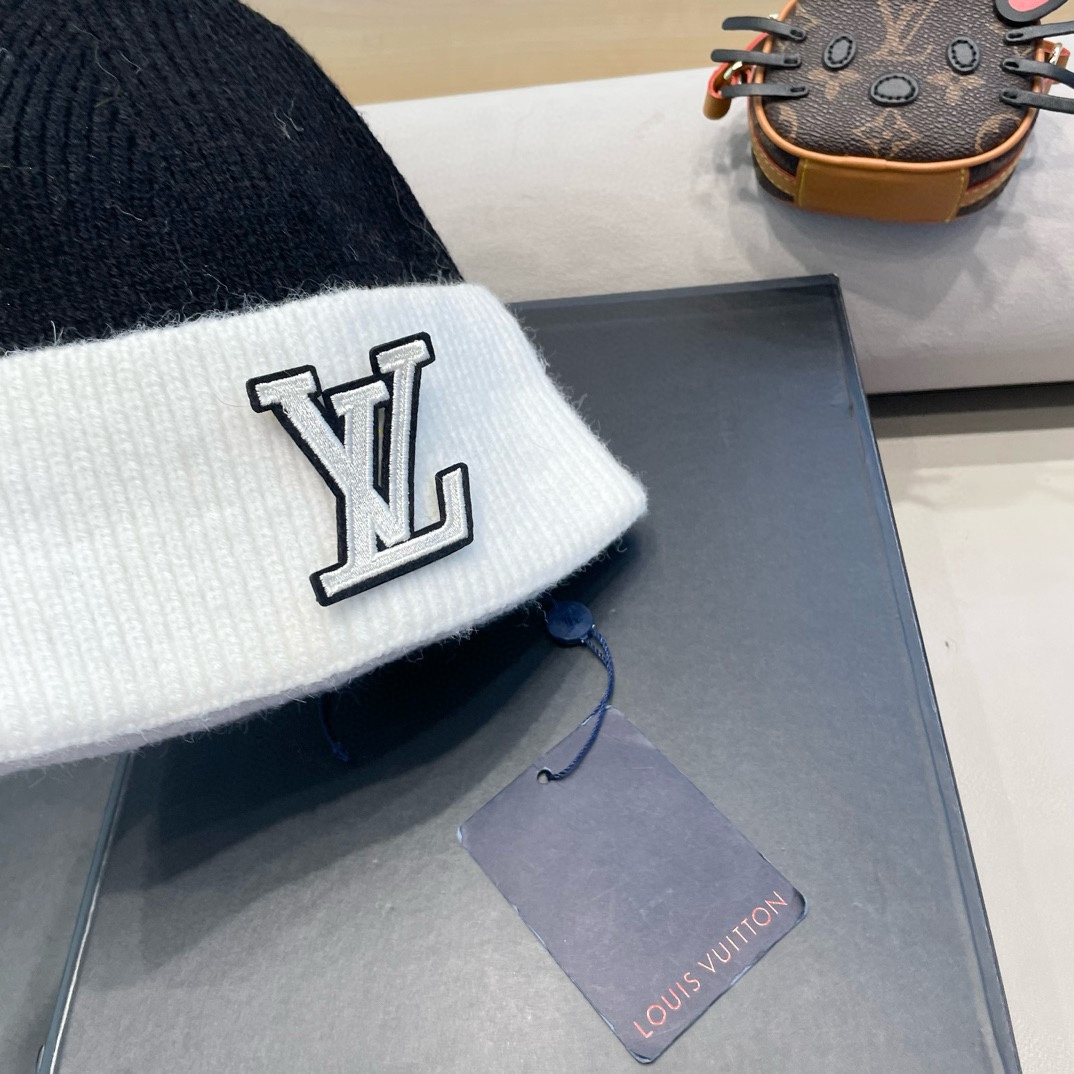  路易威登lv双拼色双层加厚保暖毛线帽子女冬韩版潮ins减龄显脸小情侣针织帽