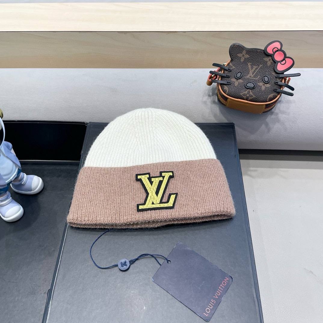 NO:362830,Louis Vuitton LV double color double layer thickened warm wool hat women winter Korean style trend ins age-reducing face young couple knit hat hat straw hat fisherman hat baseball hat knit hat, hat, louis vuitton, louis vuitton, espadrilles, hats路易威登lv双拼色双层加厚保暖毛线帽子女冬韩版潮ins减龄显脸小情侣针织帽帽子草帽渔夫帽棒球帽针织帽,帽子,louis vuitton,louis vuitton,espadrilles,hats,hat