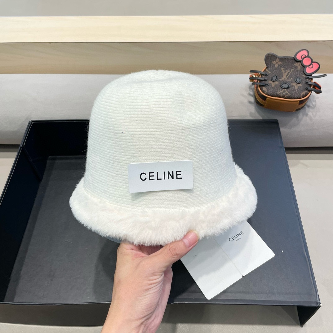 Celine赛琳保暖渔夫帽女毛毛绒帽大头围水桶帽子卡其色显脸小盆帽毛茸茸