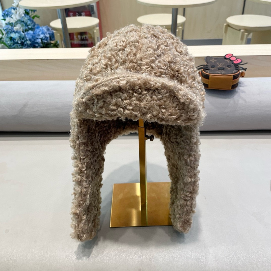  上新！路易威登 LouisVuitton羊羔毛雷锋帽女冬季加绒保暖防寒时尚包头帽围脖一体骑行护耳帽潮