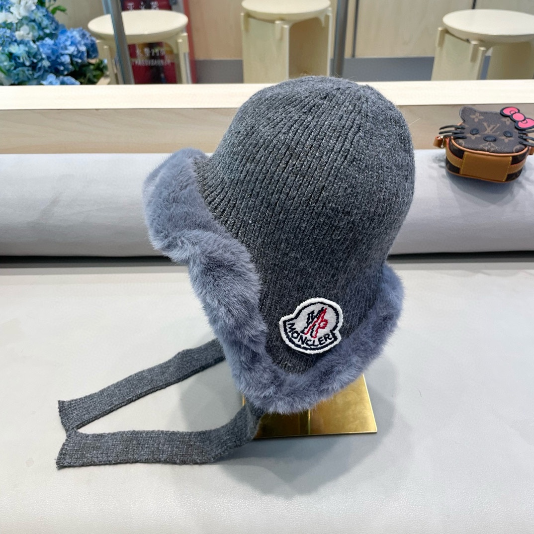 MONCLER蒙口🎩兔毛混纺加绒针织护耳帽女洋气冬季防寒保暖加厚雷锋帽毛线套头帽