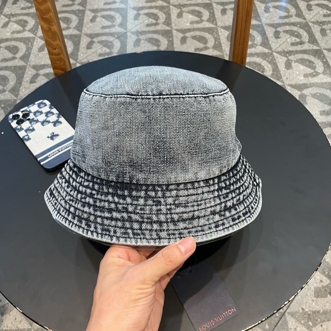  lv渔夫帽🎩路易威登 LV，可以戴N多年的款式，时尚高端