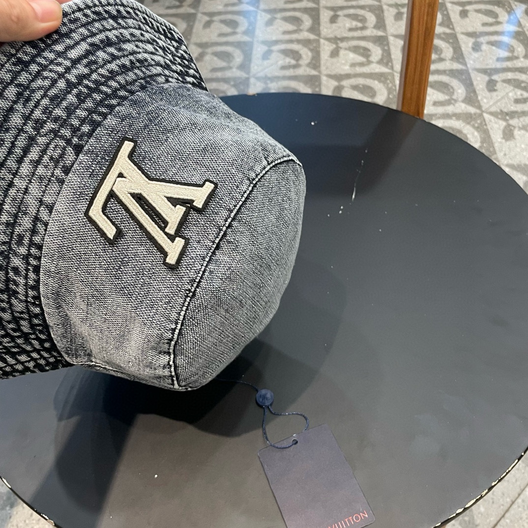  lv渔夫帽🎩路易威登 LV，可以戴N多年的款式，时尚高端