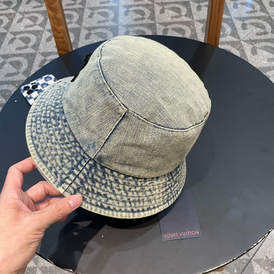  lv渔夫帽🎩路易威登 LV，可以戴N多年的款式，时尚高端