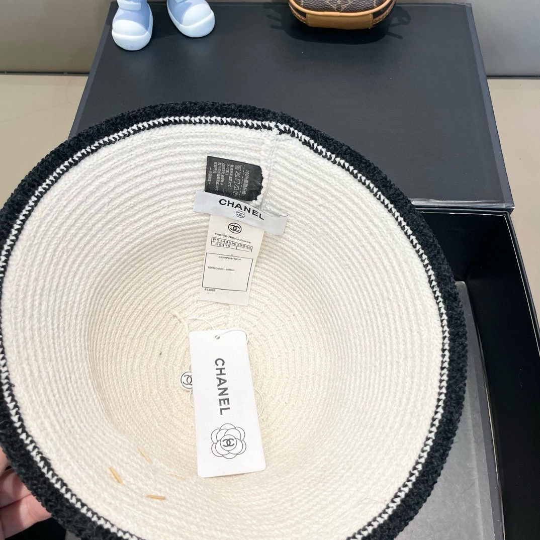 Chanel香奈儿渔夫帽女显脸小毛线盆帽秋冬大头围素颜遮脸针织拼色水桶帽子