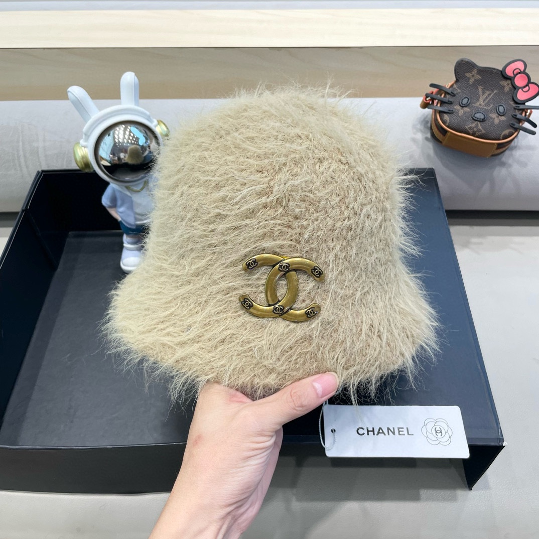 Chanel毛绒水桶帽子女冬天日系甜美显脸小渔夫帽美拉德保暖护耳百搭盆帽