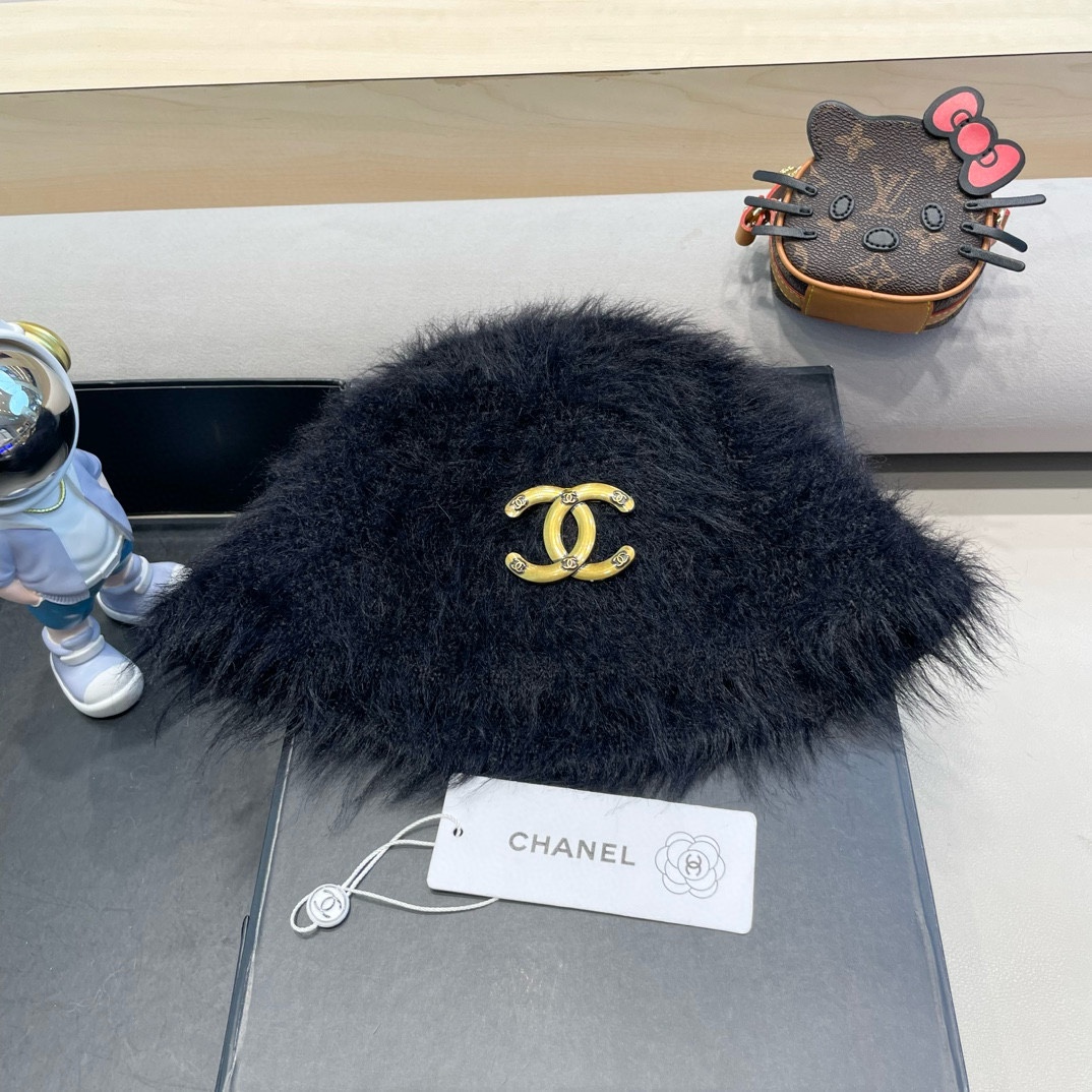 Chanel毛绒水桶帽子女冬天日系甜美显脸小渔夫帽美拉德保暖护耳百搭盆帽