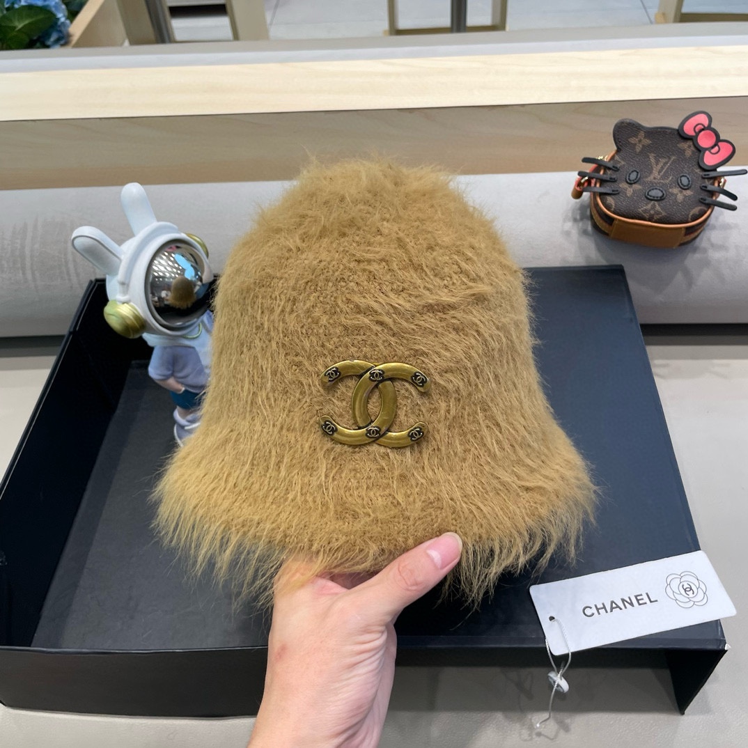 Chanel毛绒水桶帽子女冬天日系甜美显脸小渔夫帽美拉德保暖护耳百搭盆帽