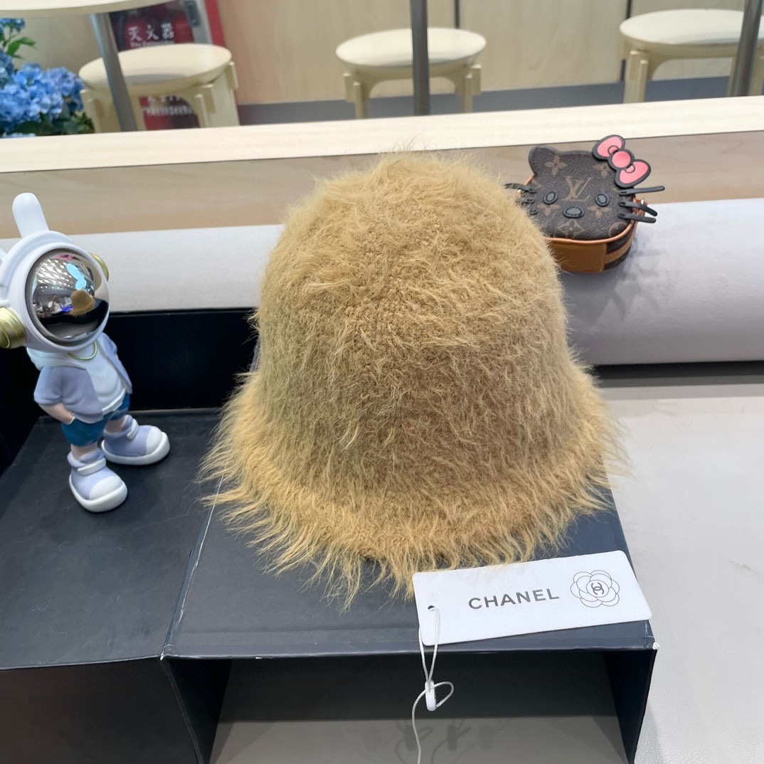 Chanel毛绒水桶帽子女冬天日系甜美显脸小渔夫帽美拉德保暖护耳百搭盆帽