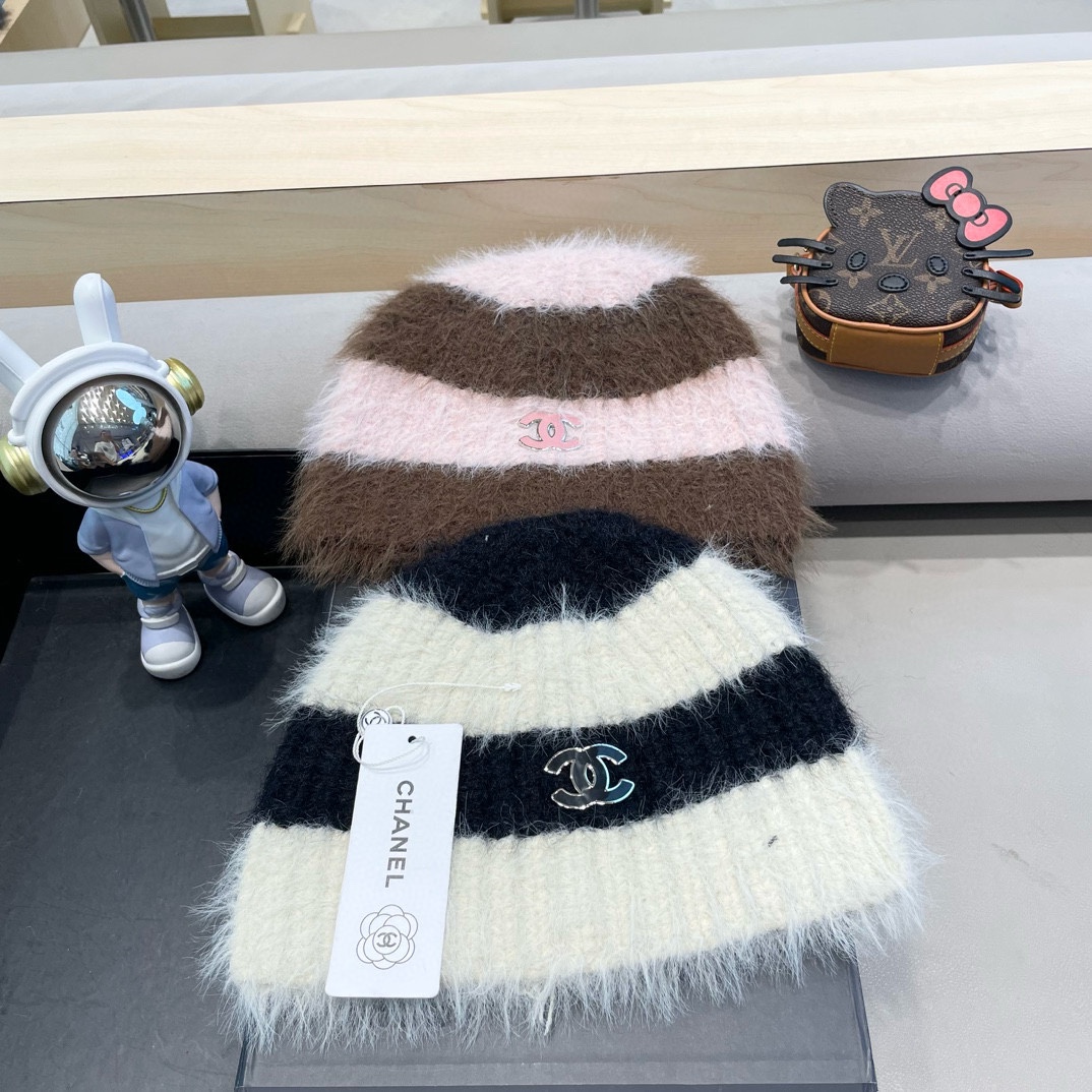 Chanel大版型彩色针织帽女秋冬保暖日系小众手工编织多巴胺毛绒护耳帽潮