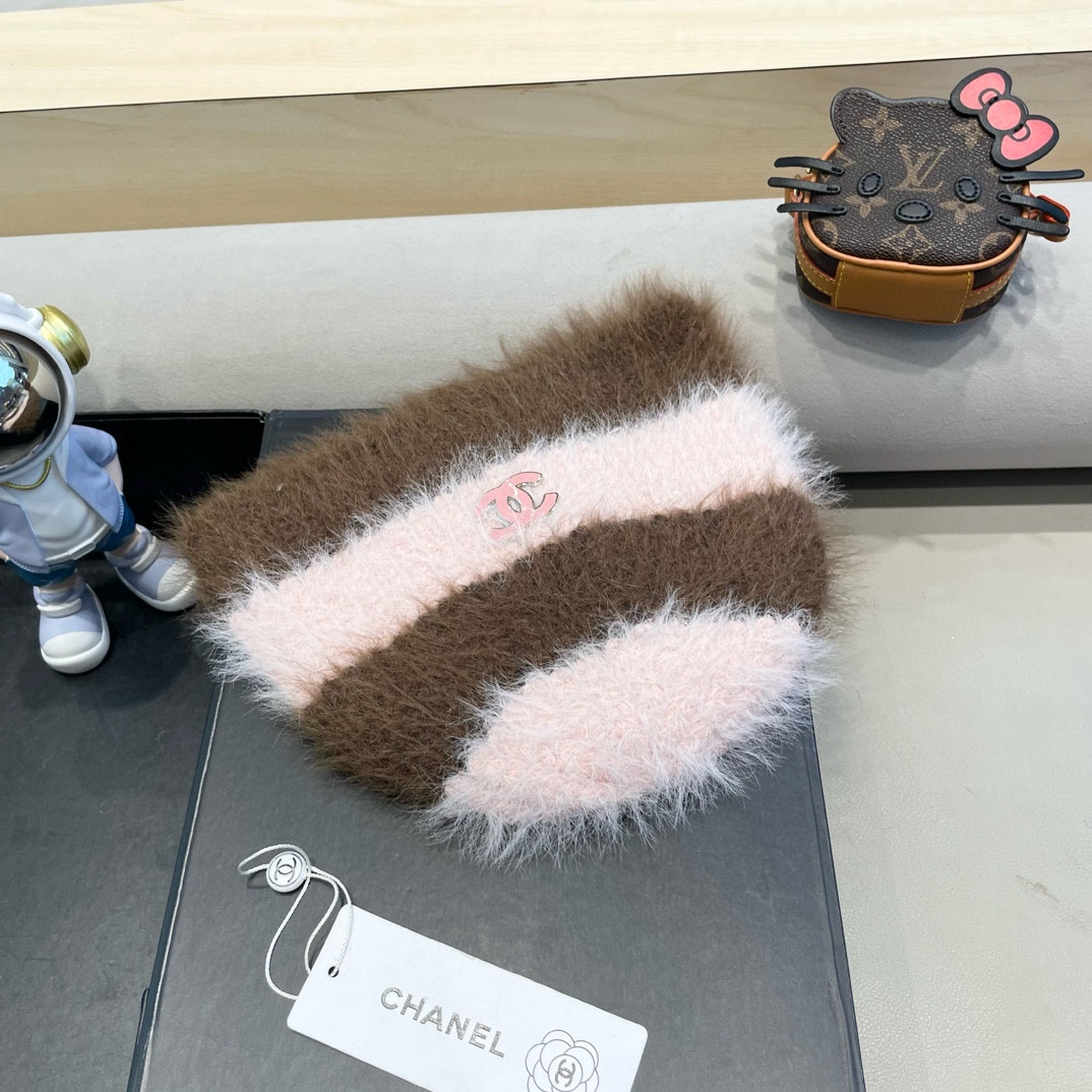 Chanel大版型彩色针织帽女秋冬保暖日系小众手工编织多巴胺毛绒护耳帽潮