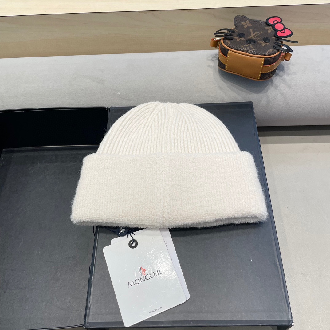 MONCLER蒙口2024早秋简约针织毛线帽毛绒材质非常百搭